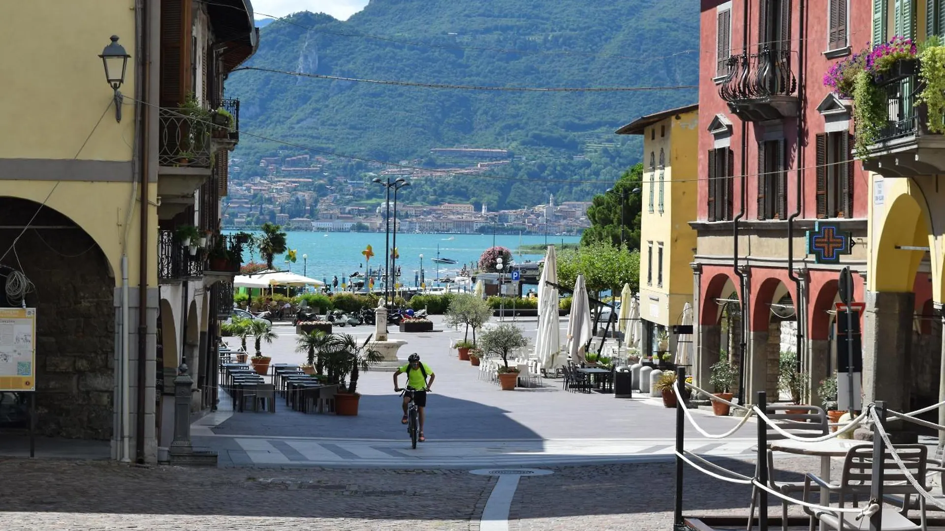 Confylake Home Pisogne 0*,  Italy